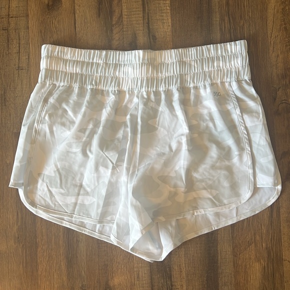 Bundle DSG HR Stride Shorts - Picture 2 of 6